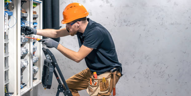 Best Commercial Electrician Services  in Bowling Green, MD